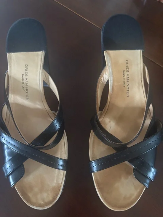 Dries Van Noten Black Leather Strappy Sandals, VERY comfortable! Easy walking! - Picture 6 of 12